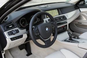 BMW 530d xDrive Touring Modern Line 2013 года  (WW)